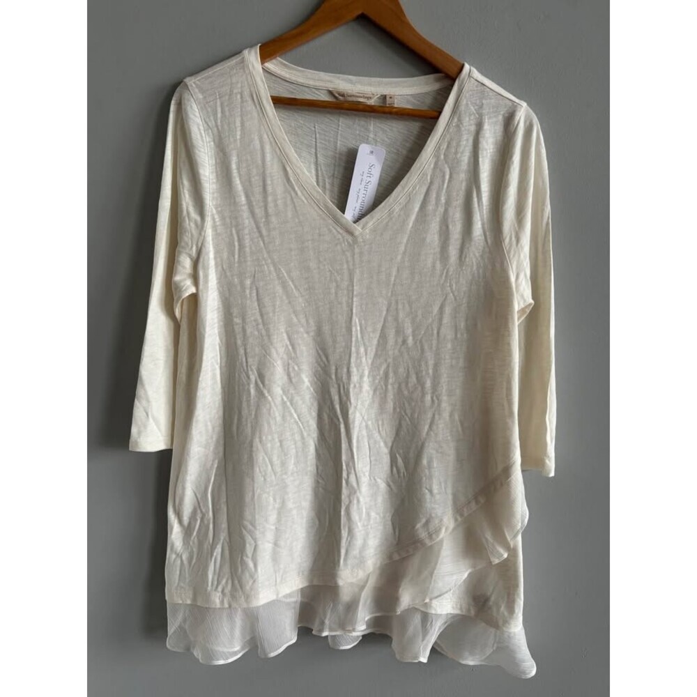 NWT Soft Surroundings M Grace Layered Tunic Top Cream Off-White V-Neck 3/4 Sleev
